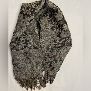 NWOT Elegant Brown Tan Silver Paisley Scarf with Fringe
